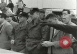 Standbild Go-karts Racing Lakenheath in England, 1960, aus Sekunde 61 historischem Filmmaterial Videoclip 65675062929