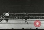 Standbild Boxkampf Deutschland, 1960, aus Sekunde 11 historischem Filmmaterial Videoclip 65675062930