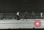Standbild Boxkampf Deutschland, 1960, aus Sekunde 20 historischem Filmmaterial Videoclip 65675062930