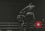 Standbild Boxkampf Deutschland, 1960, aus Sekunde 27 historischem Filmmaterial Videoclip 65675062930