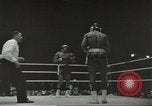 Standbild Boxkampf Deutschland, 1960, aus Sekunde 34 historischem Filmmaterial Videoclip 65675062930
