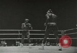 Standbild Boxkampf Deutschland, 1960, aus Sekunde 36 historischem Filmmaterial Videoclip 65675062930