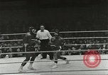 Standbild Boxkampf Deutschland, 1960, aus Sekunde 52 historischem Filmmaterial Videoclip 65675062930