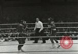 Standbild Boxkampf Deutschland, 1960, aus Sekunde 53 historischem Filmmaterial Videoclip 65675062930