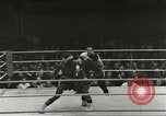 Standbild Boxkampf Deutschland, 1960, aus Sekunde 54 historischem Filmmaterial Videoclip 65675062930