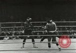 Standbild Boxkampf Deutschland, 1960, aus Sekunde 55 historischem Filmmaterial Videoclip 65675062930