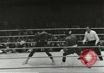 Standbild Boxkampf Deutschland, 1960, aus Sekunde 56 historischem Filmmaterial Videoclip 65675062930