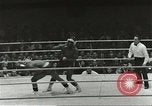 Standbild Boxkampf Deutschland, 1960, aus Sekunde 57 historischem Filmmaterial Videoclip 65675062930
