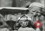 Image fantoches en caoutchouc Autriche, 1955, de la seconde 1 séquences d'archives historiques vidéo 65675062934