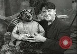 Image fantoches en caoutchouc Autriche, 1955, de la seconde 20 séquences d'archives historiques vidéo 65675062934