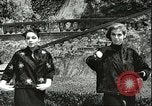 Immagine di Modelli italiani Italia, 1955, secondo 28 filmato di repertorio 65675062935