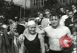 Image championnat de natation junior Holland Hollande, 1955, de la seconde 43 séquences d'archives historiques vidéo 65675062936