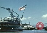 Standbild USS Nevada verlassen drydock nach Reparaturen Pearl Harbor Hawaii USA, 1942, aus Sekunde 27 historischem Filmmaterial Videoclip 65675062939