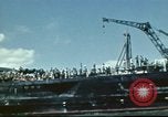 Standbild USS Nevada verlassen drydock nach Reparaturen Pearl Harbor Hawaii USA, 1942, aus Sekunde 35 historischem Filmmaterial Videoclip 65675062939