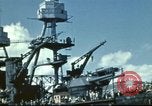 Standbild USS Nevada verlassen drydock nach Reparaturen Pearl Harbor Hawaii USA, 1942, aus Sekunde 41 historischem Filmmaterial Videoclip 65675062939