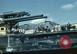Standbild USS Nevada verlassen drydock nach Reparaturen Pearl Harbor Hawaii USA, 1942, aus Sekunde 49 historischem Filmmaterial Videoclip 65675062939