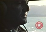 Image US Navy PBY Catalina aéronef atterrit sur l'eau Kaneohe Hawaii USA, 1942, de la seconde 4 séquences d'archives historiques vidéo 65675062941