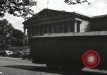 Immagine di American dignitari Parigi Francia, 1957, secondo 10 filmato di repertorio 65675062964