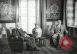 Standbild Shukri Al-Kuwatli Damaskus Syrien, 1945, aus Sekunde 28 historischem Filmmaterial Videoclip 65675062965