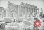 Standbild Baalbek Ruinen Libanon, 1945, aus Sekunde 49 historischem Filmmaterial Videoclip 65675062966