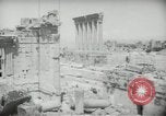 Standbild Baalbek Ruinen Libanon, 1945, aus Sekunde 61 historischem Filmmaterial Videoclip 65675062966
