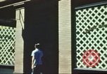 Standbild USA Officer Hawaii USA, 1942, aus Sekunde 40 historischem Filmmaterial Videoclip 65675062968