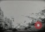 Standbild kleiner Junge zu Fuß und mit Kamelen Amman Transjordan, 1945, aus Sekunde 28 historischem Filmmaterial Videoclip 65675062976