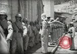 Immagine di L'emiro e funzionari frequentare le preghiere del venerdì Amman Transgiordania, 1945, secondo 9 filmato di repertorio 65675062977