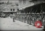 Immagine di L'emiro e funzionari frequentare le preghiere del venerdì Amman Transgiordania, 1945, secondo 26 filmato di repertorio 65675062977