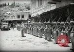 Immagine di L'emiro e funzionari frequentare le preghiere del venerdì Amman Transgiordania, 1945, secondo 27 filmato di repertorio 65675062977