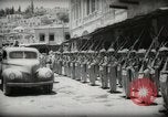 Immagine di L'emiro e funzionari frequentare le preghiere del venerdì Amman Transgiordania, 1945, secondo 32 filmato di repertorio 65675062977