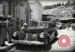 Immagine di L'emiro e funzionari frequentare le preghiere del venerdì Amman Transgiordania, 1945, secondo 43 filmato di repertorio 65675062977