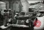 Immagine di L'emiro e funzionari frequentare le preghiere del venerdì Amman Transgiordania, 1945, secondo 44 filmato di repertorio 65675062977
