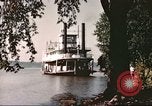 Standbild Dampfgarer Mark Twain United States USA, 1942, aus Sekunde 30 historischem Filmmaterial Videoclip 65675062988