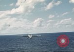 Image des segments de 1942 documentaire sur la bataille de Midway Océan Pacifique, 1942, de la seconde 11 séquences d'archives historiques vidéo 65675062996