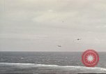 Immagine di Stati Uniti aeromobile Oceano Pacifico, 1942, secondo 32 filmato di repertorio 65675062997