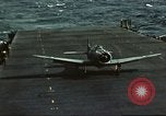 Immagine di US Navy aerei operativi nella battaglia di Midway Oceano Pacifico, 1942, secondo 10 filmato di repertorio 65675063000