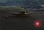 Immagine di US Navy aerei operativi nella battaglia di Midway Oceano Pacifico, 1942, secondo 26 filmato di repertorio 65675063000