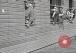 Standbild Baracken für die amerikanischen Soldaten Rekruten Ersten Weltkrieg United States USA, 1917, aus Sekunde 17 historischem Filmmaterial Videoclip 65675063007
