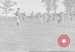 Standbild Baracken für die amerikanischen Soldaten Rekruten Ersten Weltkrieg United States USA, 1917, aus Sekunde 40 historischem Filmmaterial Videoclip 65675063007