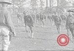 Standbild Baracken für die amerikanischen Soldaten Rekruten Ersten Weltkrieg United States USA, 1917, aus Sekunde 49 historischem Filmmaterial Videoclip 65675063007