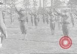 Standbild Baracken für die amerikanischen Soldaten Rekruten Ersten Weltkrieg United States USA, 1917, aus Sekunde 57 historischem Filmmaterial Videoclip 65675063007