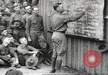 Standbild United States Soldaten werden Ersten Weltkrieg Training United States USA, 1917, aus Sekunde 25 historischem Filmmaterial Videoclip 65675063009