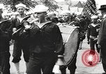 Standbild Us-Marine Seeleute bereitstellen für Ersten Weltkrieg United States USA, 1917, aus Sekunde 11 historischem Filmmaterial Videoclip 65675063011