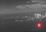 Standbild Bombardierung von Ballale Insel Ballale Salomonen, 1943, aus Sekunde 7 historischem Filmmaterial Videoclip 65675063012