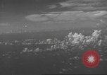 Standbild Bombardierung von Ballale Insel Ballale Salomonen, 1943, aus Sekunde 10 historischem Filmmaterial Videoclip 65675063012