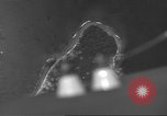 Standbild Bombardierung von Ballale Insel Ballale Salomonen, 1943, aus Sekunde 24 historischem Filmmaterial Videoclip 65675063012