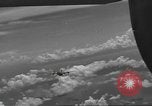 Standbild Bombardierung von Ballale Insel Ballale Salomonen, 1943, aus Sekunde 56 historischem Filmmaterial Videoclip 65675063012