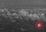 Standbild Bombardierung von Ballale Insel Ballale Salomonen, 1943, aus Sekunde 59 historischem Filmmaterial Videoclip 65675063012