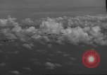 Standbild Bombardierung von Ballale Insel Ballale Salomonen, 1943, aus Sekunde 62 historischem Filmmaterial Videoclip 65675063012